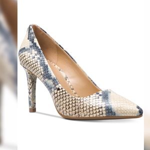 Michael kors Dorothy flex pumps color denim snake